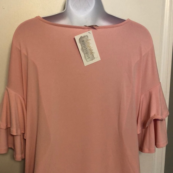 Ladies pink Zenana Outfitters top size Medium - Picture 4 of 5